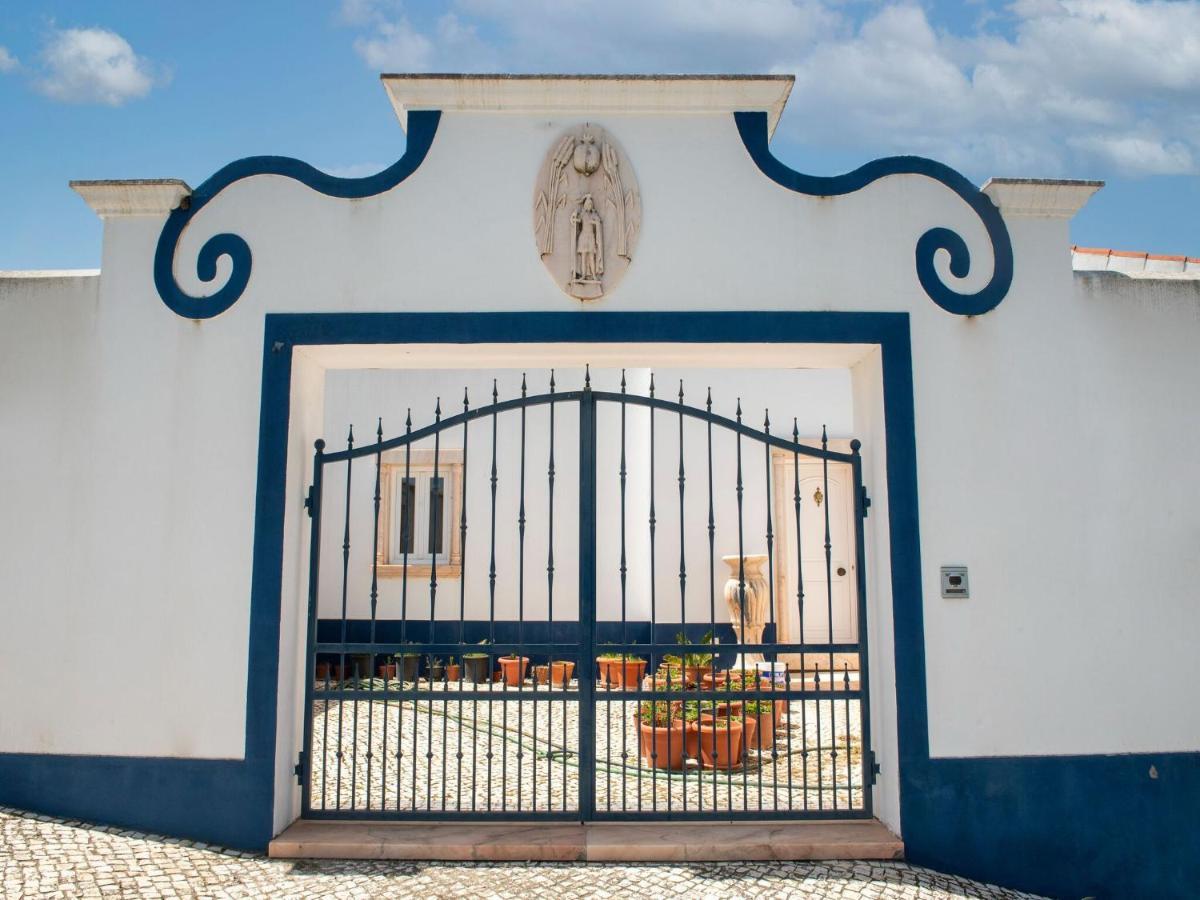 Villa House With Authentic Tiling And Antique Furniture Montemor-o-Novo Esterno foto