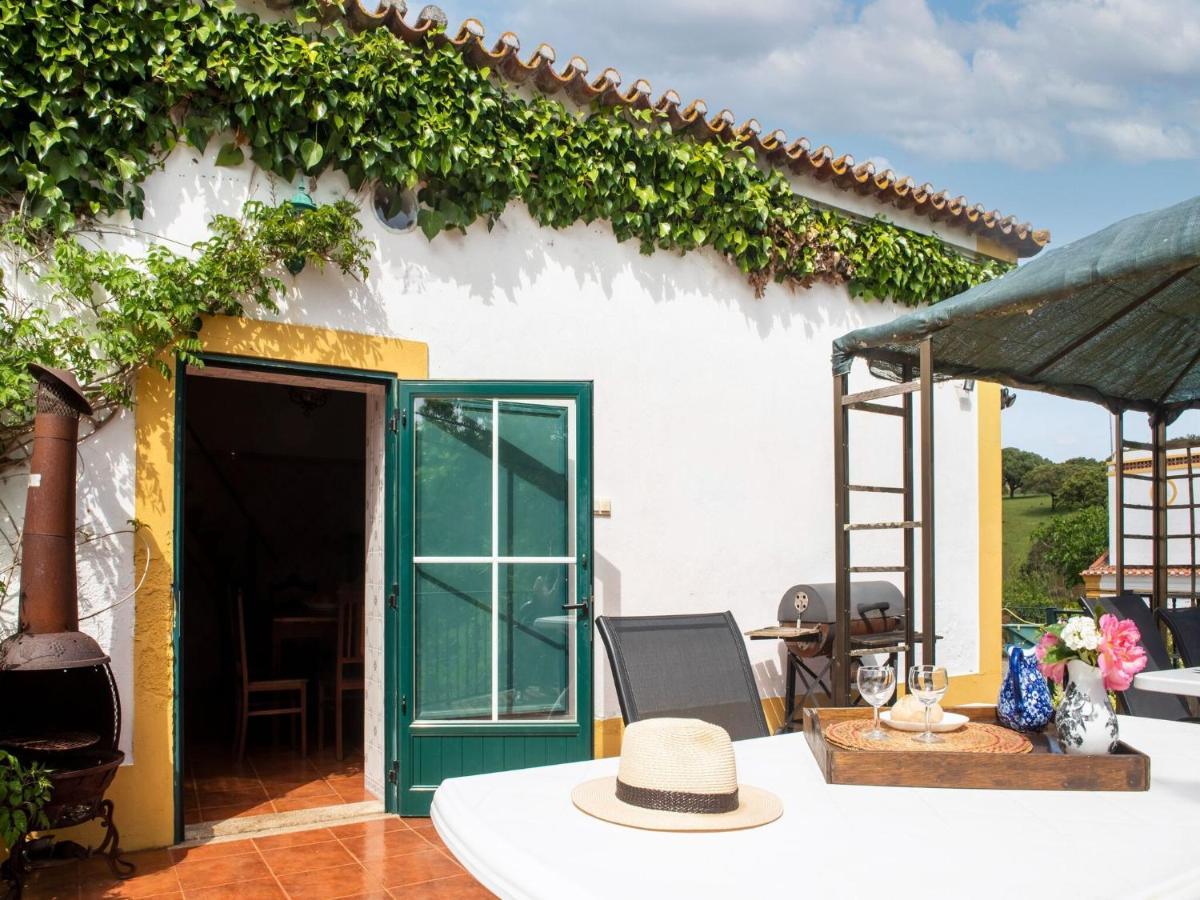 Villa House With Authentic Tiling And Antique Furniture Montemor-o-Novo Esterno foto