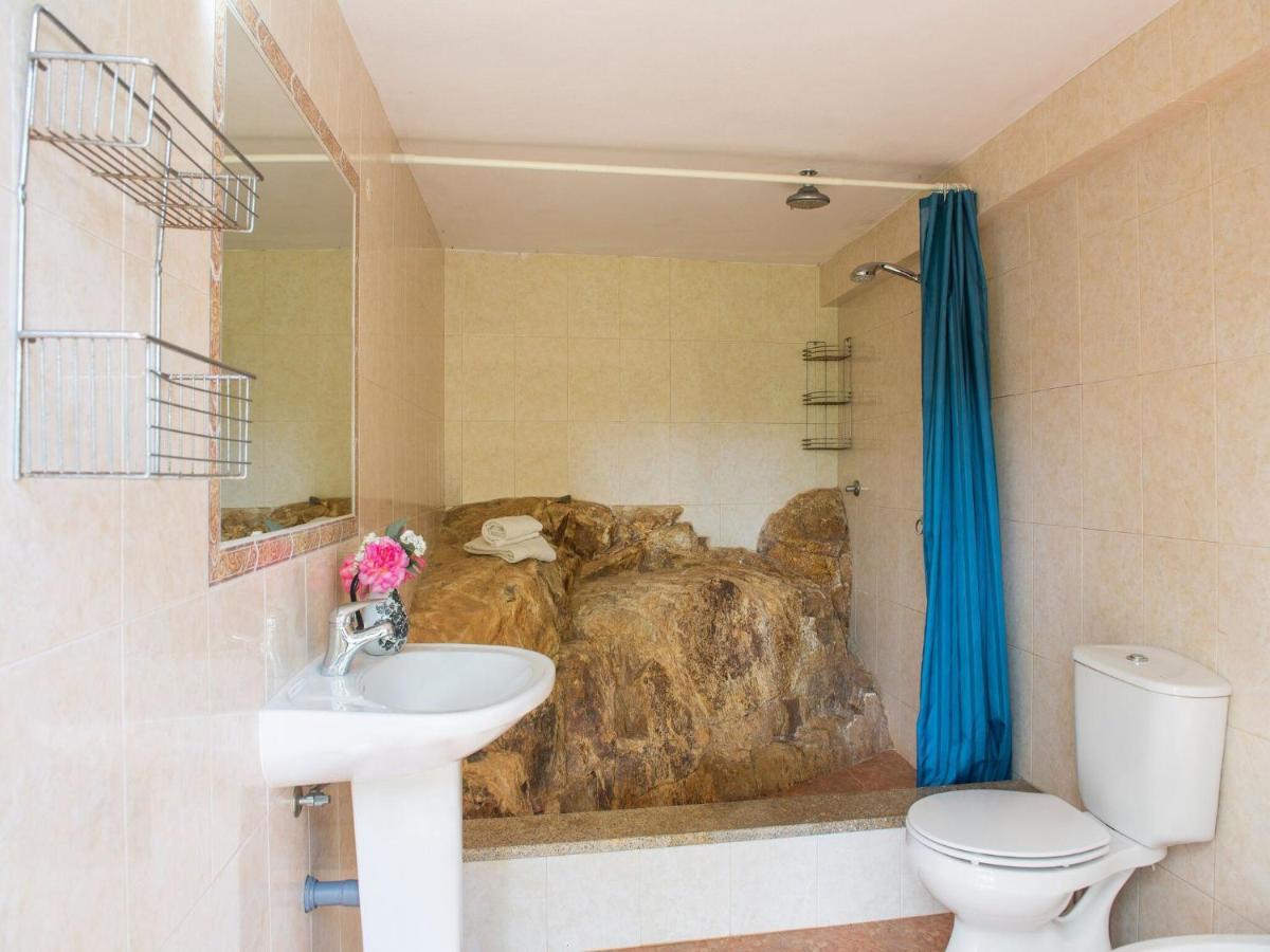 Villa House With Authentic Tiling And Antique Furniture Montemor-o-Novo Esterno foto